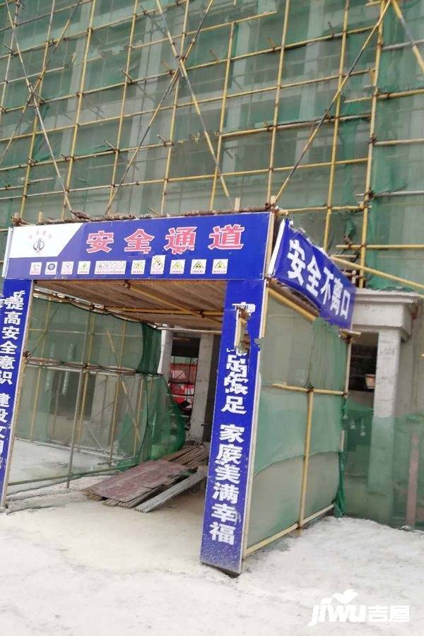 华泰学府春天实景图9