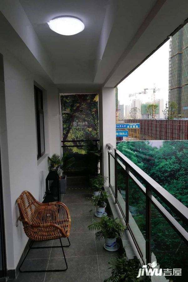 华鸿公园天下样板间3